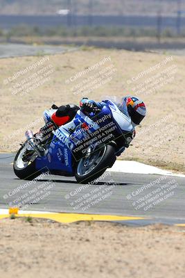 media/May-06-2024-Moto Forza (Mon) [[b33359f27d]]/1-Advanced/Session 4 (Turns 9 and 8)/